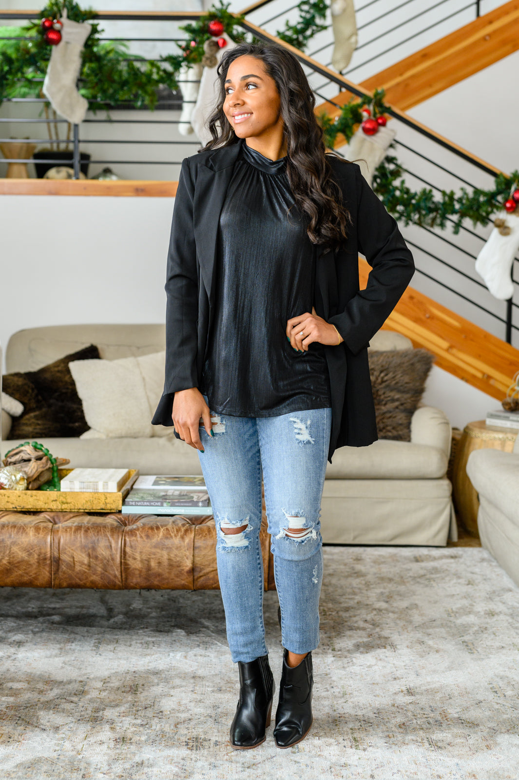 Photo Op Sleeveless Blouse in Black
